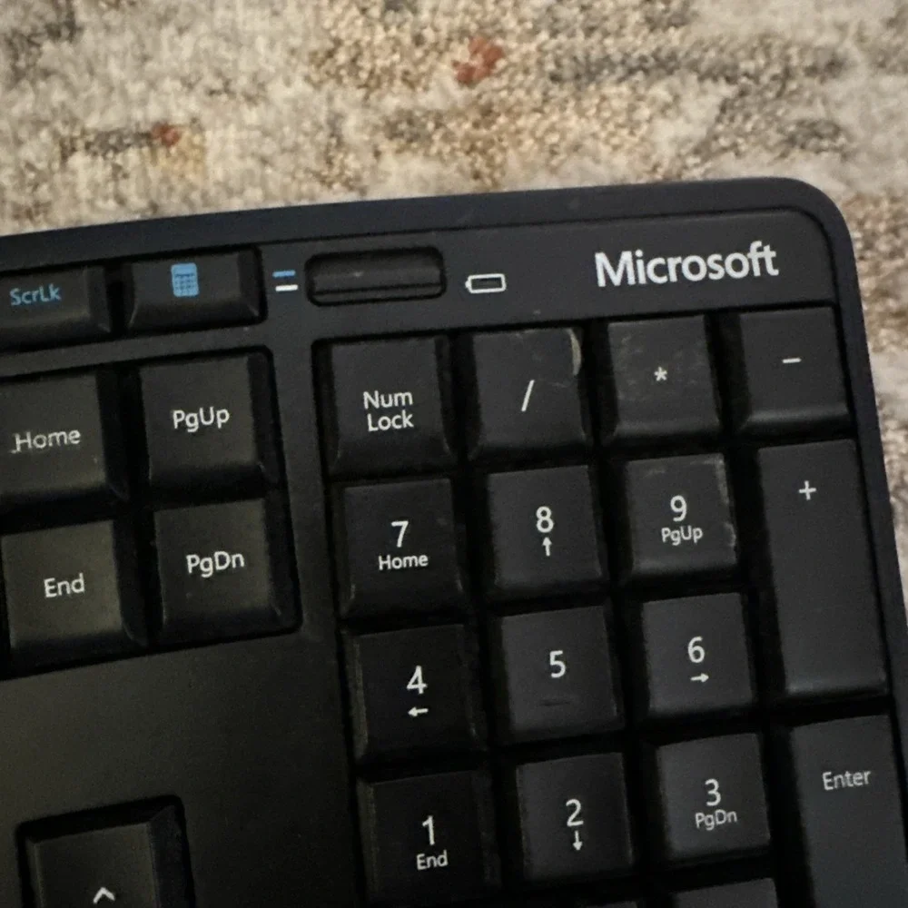 Microsoft Sculpt Comfort Keyboard Wireless Black KGR1173 Mod. 1531 *No Receiver*